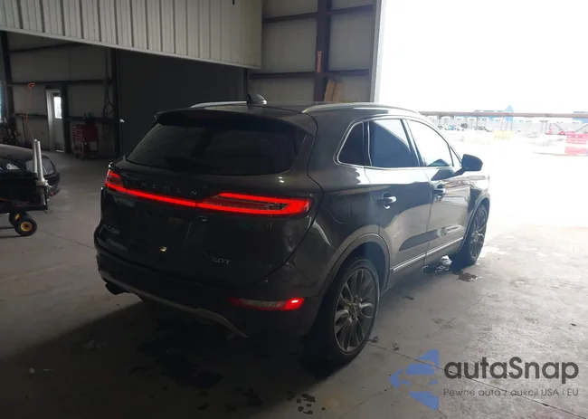 5LMCJ3C90HUL13066: 44214601