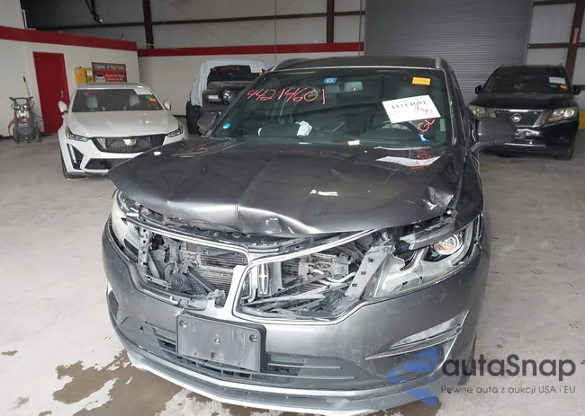 5LMCJ3C90HUL13066: 44214601