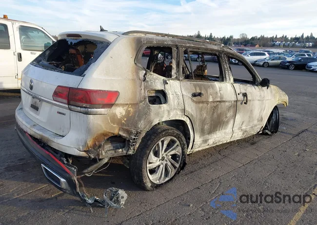 1V2KP2CA2NC513789: 44214631