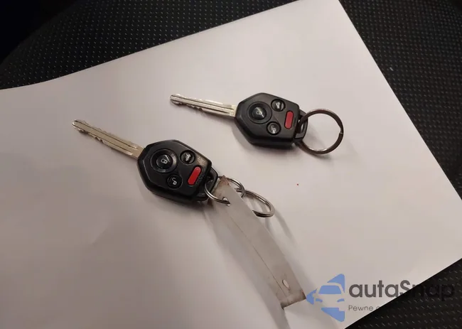 JF1GPAD68DH829829: 44214644