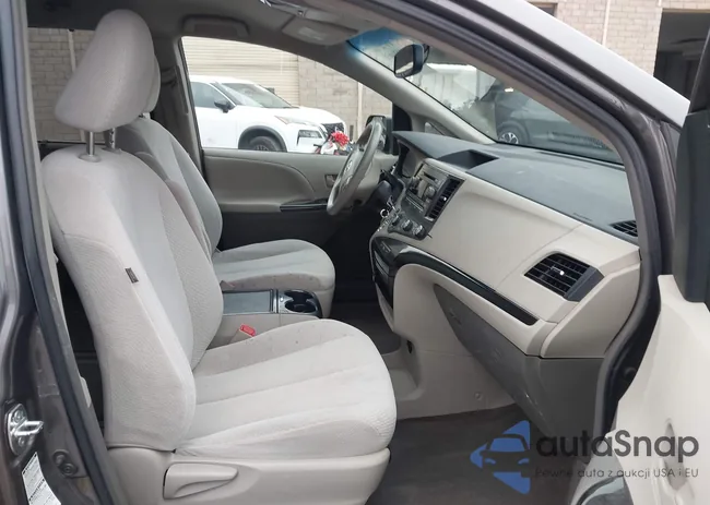 5TDJK3DCXCS045842: 44214658