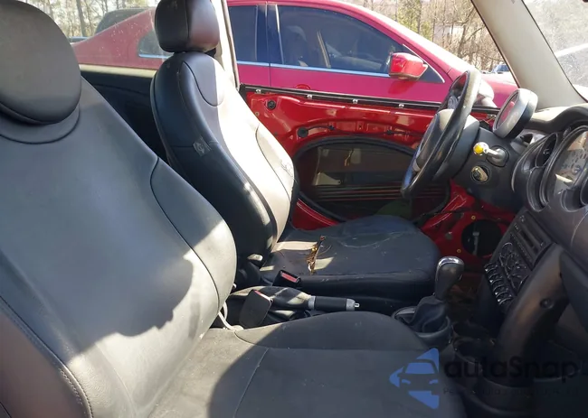 WMWRC33556TK15711: 44214721