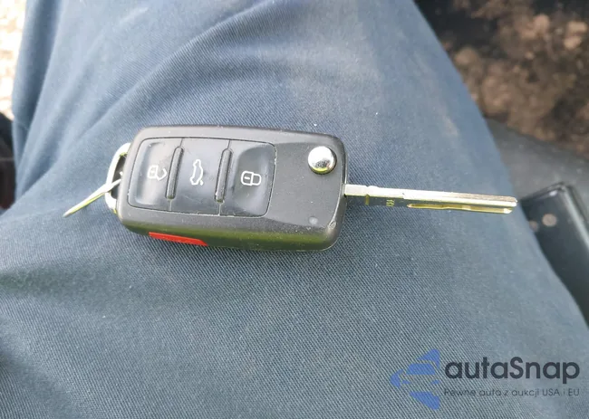 3VWDP7AJ3DM255397: 44214728