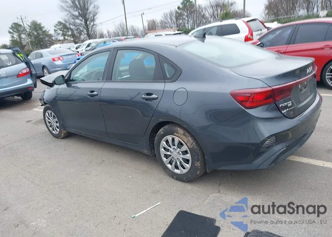 3KPF24ADXPE551843: 44214734