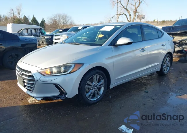 KMHD84LF5HU247080: 44214847