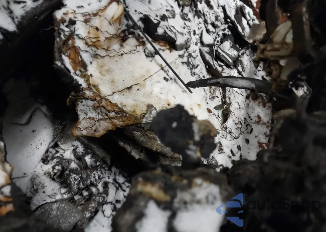 4T1BF30K34U567775: 44214891