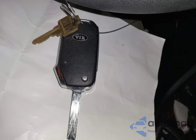 KNDPM3AC4N7022076: 44214898