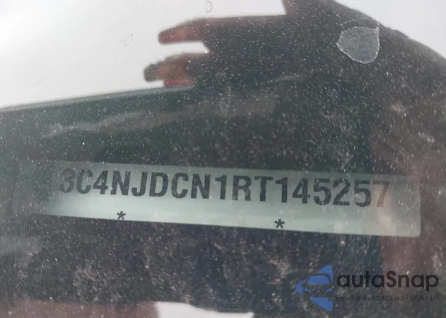 3C4NJDCN1RT145257: 44214079