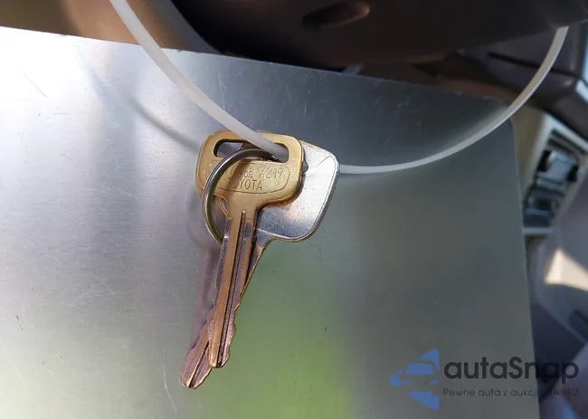 4T3ZF19C93U540553: 44214084