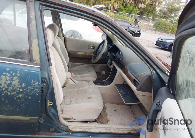 1N4BU31DXR3021981: 44214109