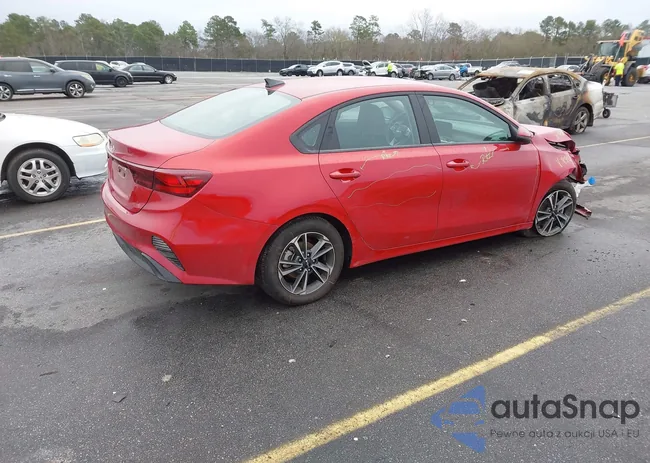 3KPF24AD2RE817536: 44214124