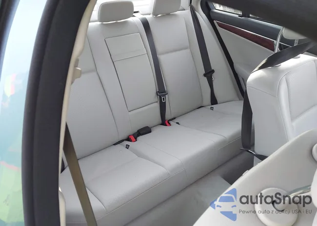 WDDGF8BB1AF413530: 44214139