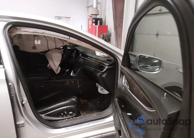 2G61M5S33J9120527: 44214187