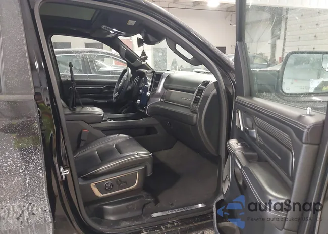 1C6SRFHTXLN259268: 44214228