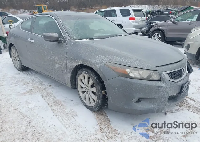 1HGCS2B8XAA001918: 44215574