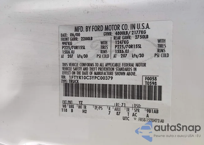 1FTYR10C3YPC00379: 44215615