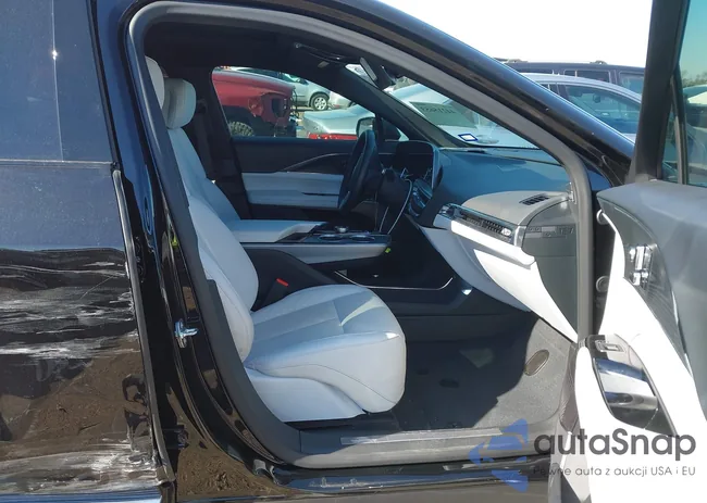 1GYKPPRL7RZ141502: 44215653