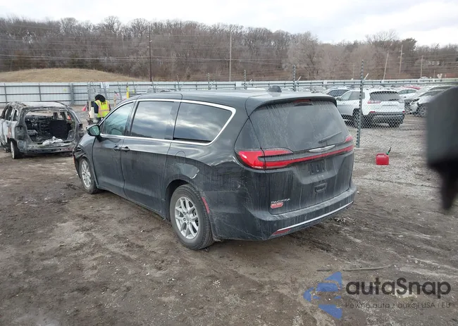 2C4RC1BG5RR151546: 44215760