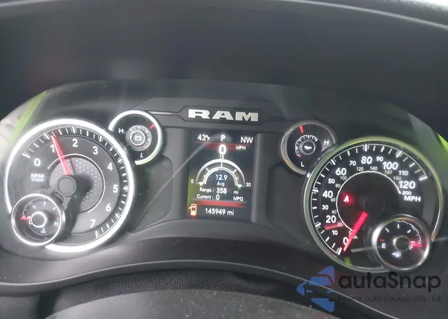 3C6UR5HJ1NG366495: 44215768