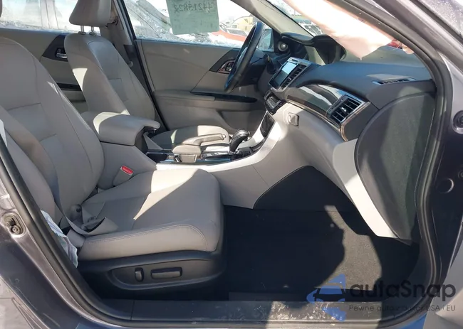 1HGCR3F09GA017655: 44215822