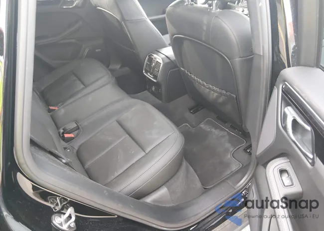 WP1AA2A56KLB09182: 44215962