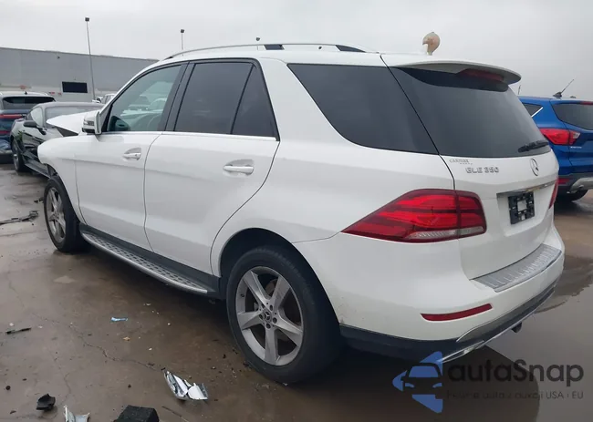 4JGDA5JB7HA976581: 44215966