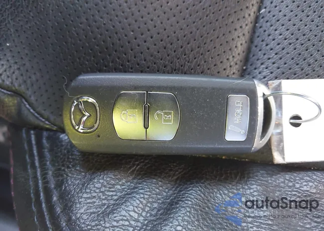 JM3KE4DY0G0814586: 44215130