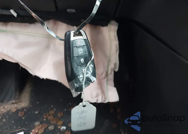 1G1BC5SM7J7200064: 44215177