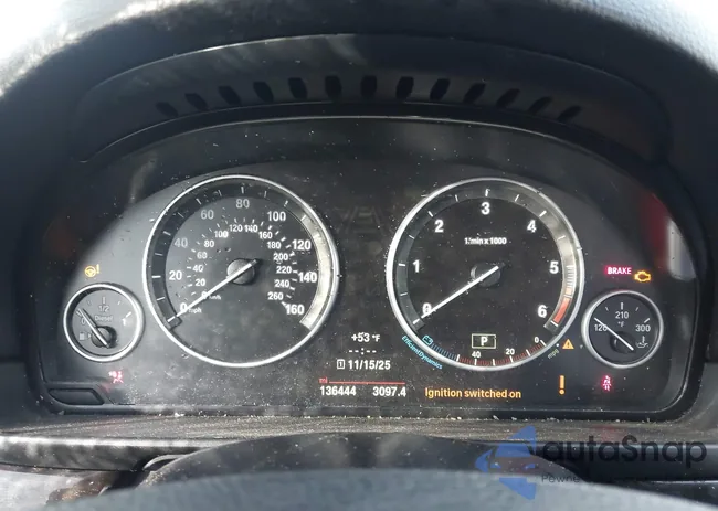 WBAXA5C50ED691138: 44215187