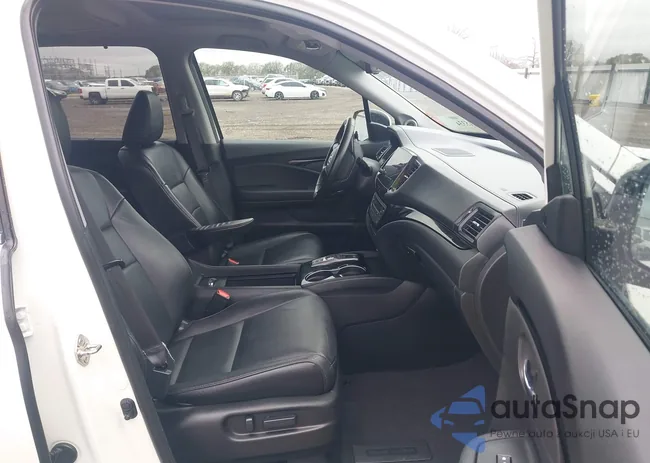 5FNYF5H61KB029437: 44215334