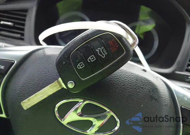 5NPE24AF5JH632426: 44215340