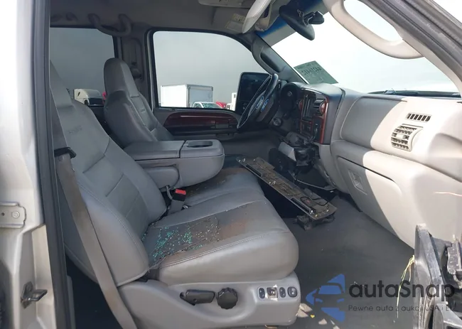 1FTSW21P85ED36102: 44216412