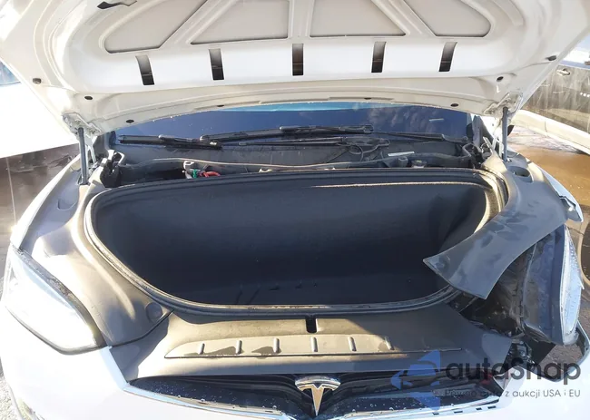 5YJXCDE29LF280093: 44216436