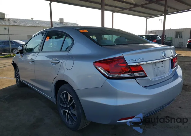 2HGFB2F81FH545529: 44216603