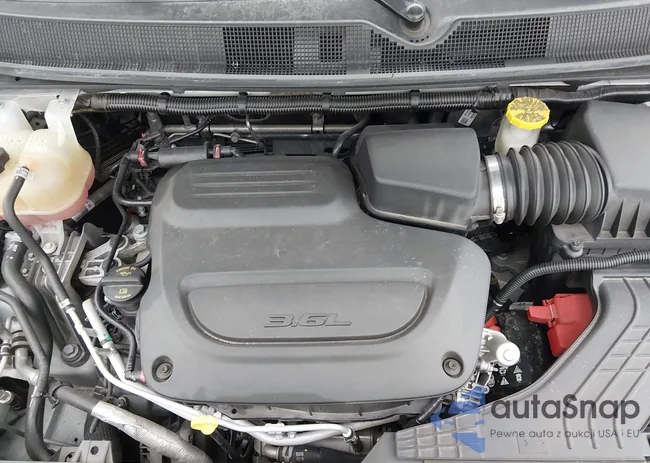 2C4RC1GG8NR183104: 44216647