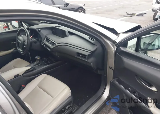 JTHX3JBH9L2020902: 44216661