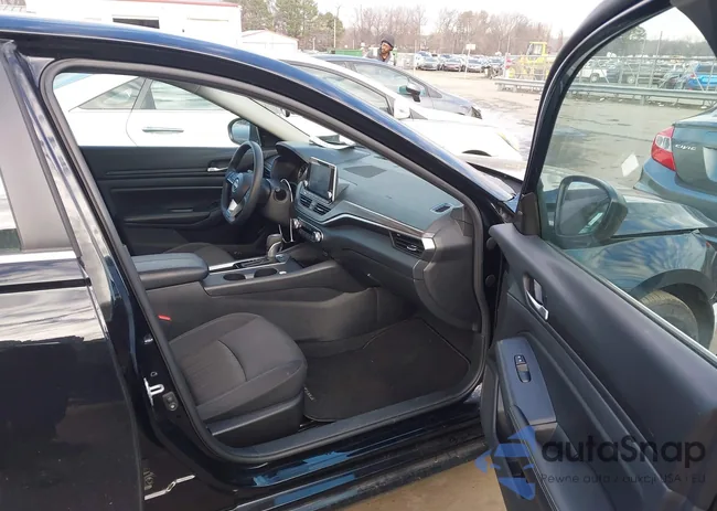 1N4BL4DV4SN370487: 44216774