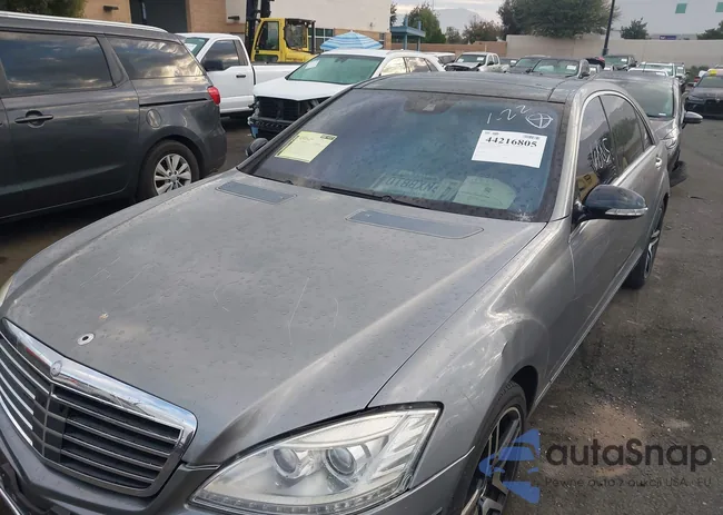 WDDNG7DB0DA496526: 44216805