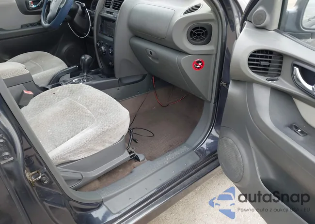 KM8SC13D16U105681: 44216857