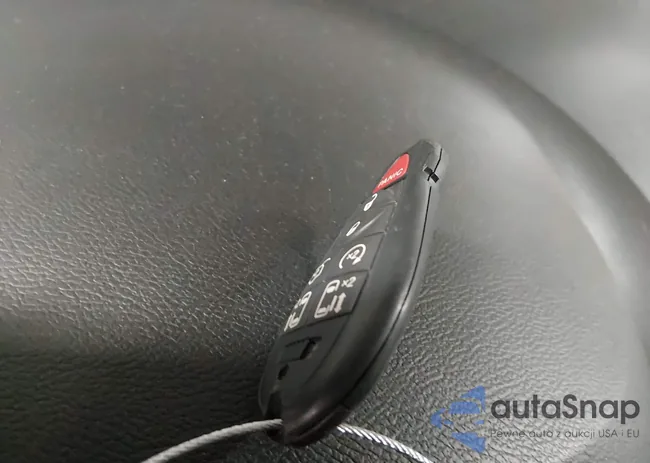 2C4RC1CG6ER224836: 44216973