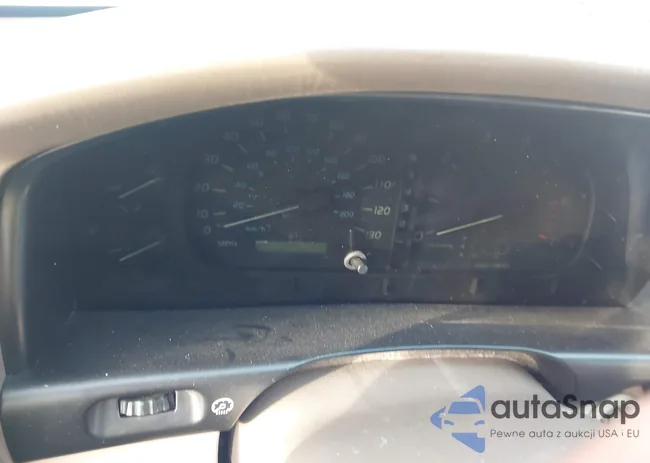 JT6HT00W9Y0122812: 44216031