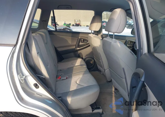 2T3BF4DV5BW148194: 44216057