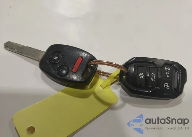 2HGFA16669H338263: 44216071