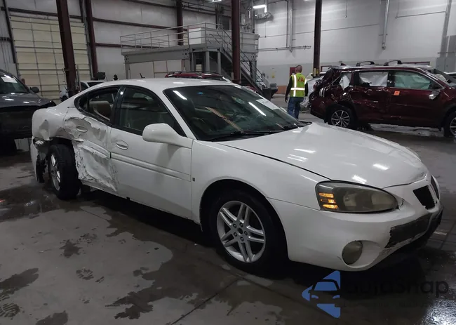 2G2WR584561176550: 44216095