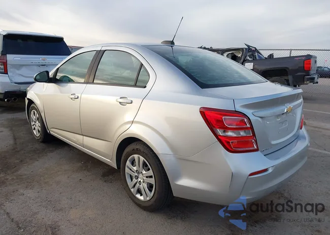 1G1JB5SH5H4176523: 44216169