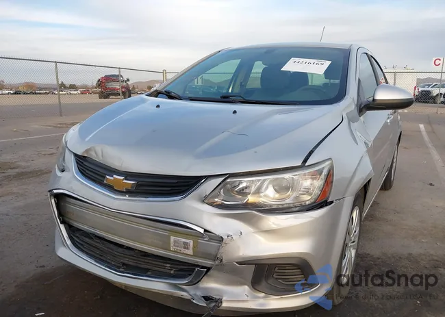 1G1JB5SH5H4176523: 44216169