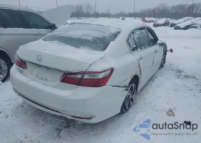 1HGCR2F38HA174552: 44216272