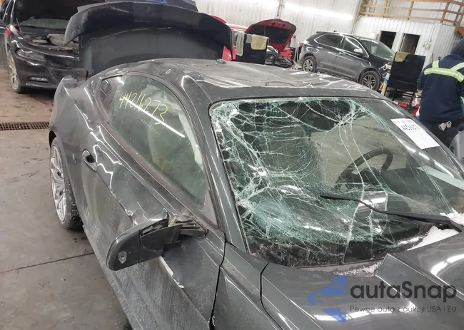 1FA6P8CF1F5382335: 44216273