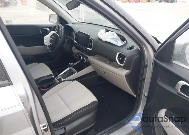 KMHRC8A37SU382511: 44216377