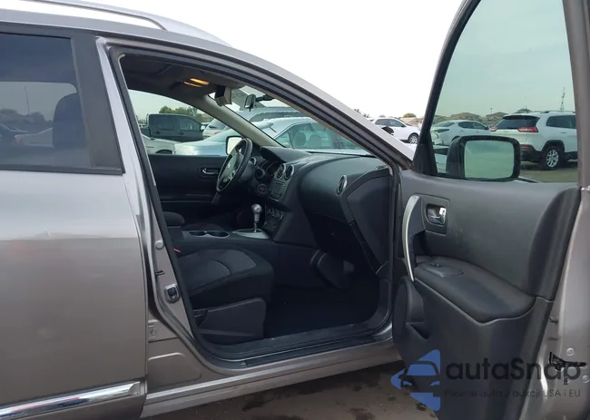 JN8AS5MTXBW577347: 44217428